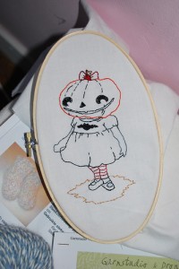 aa-daisieslalalanddees-pumpkin-girl
