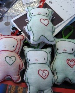 aa-wendeth-love-bear